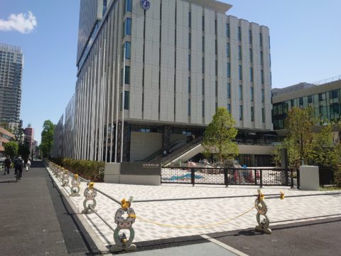 東京◯◯大学外構工事完了